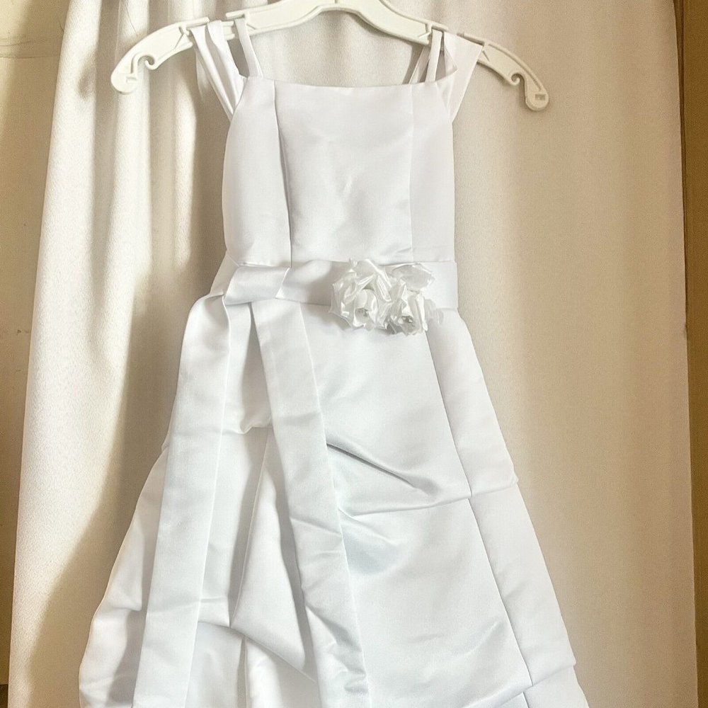 Princess FORMAL WEDDING COMMUNION DRESS Size 6 Ruche Style